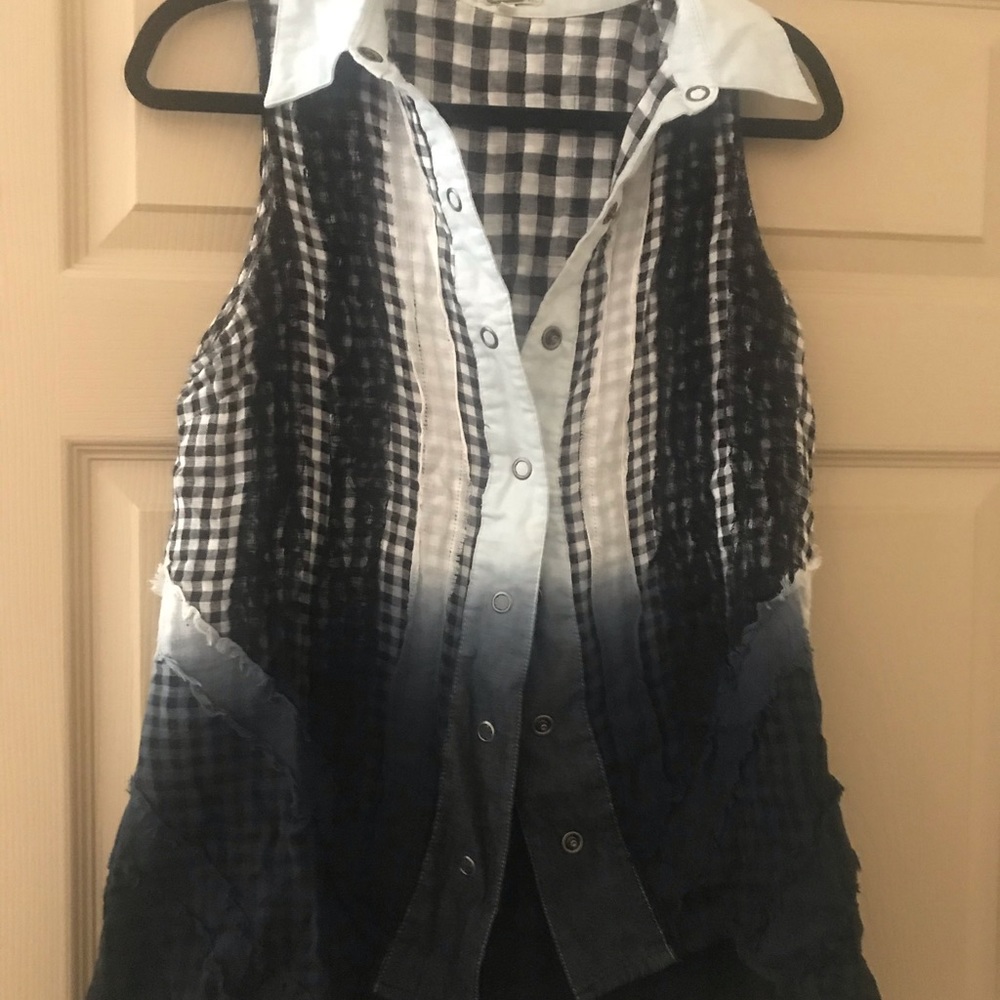 Buckle Gimmicks Shirt Vest